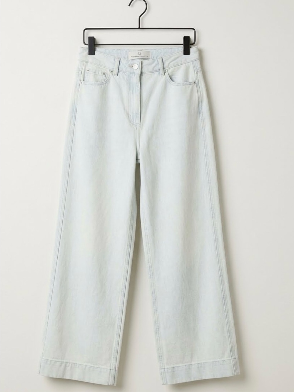 NWOT Zara light wash High Rise Wide leg jeans Size 4 #554